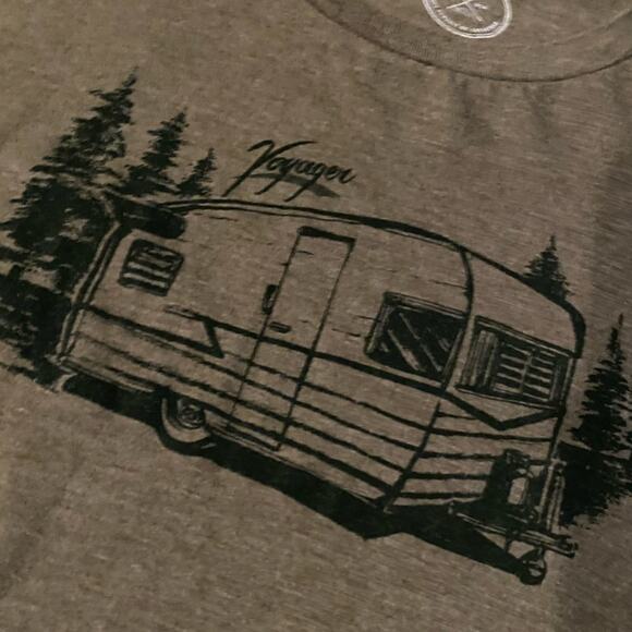 VOYAGER The Pursuit of Adventure Tee Size Extra Large XL Olive Green Camper - Picture 6 of 7